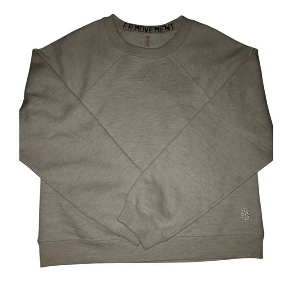 NWOT FP Movement Cropped Crewneck - Picture 1 of 4